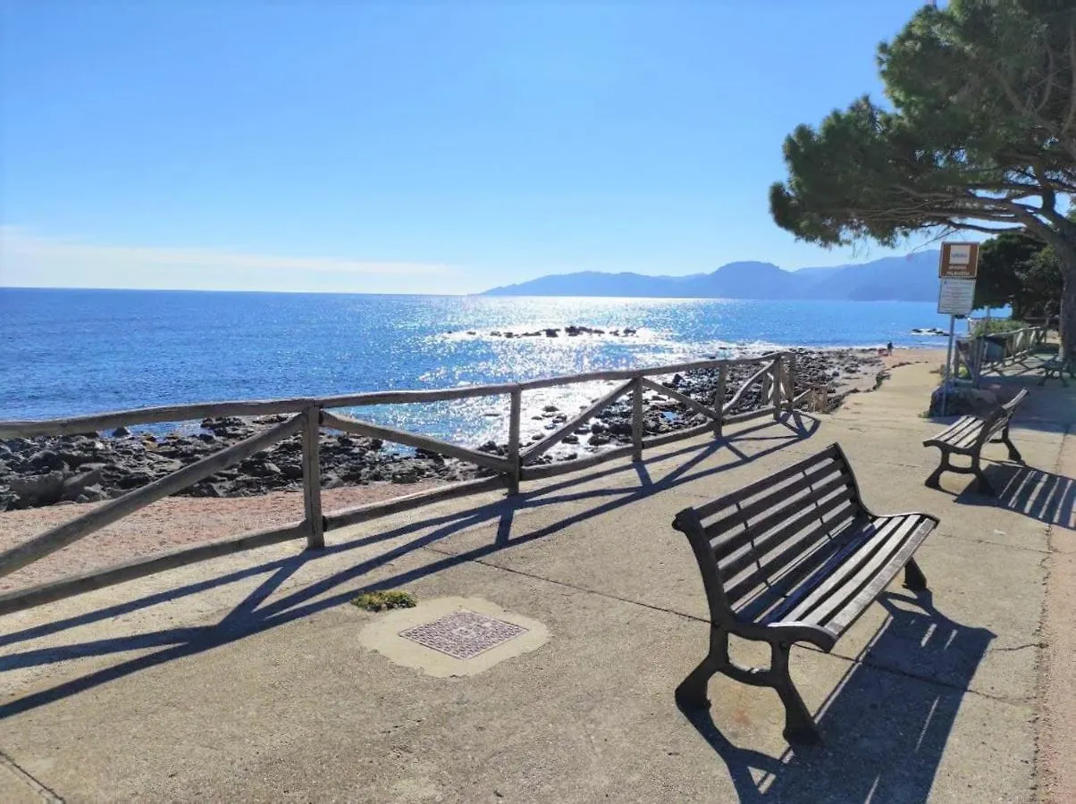Lungomare Bay, E Sei In Spiaggia... Cala Gonone